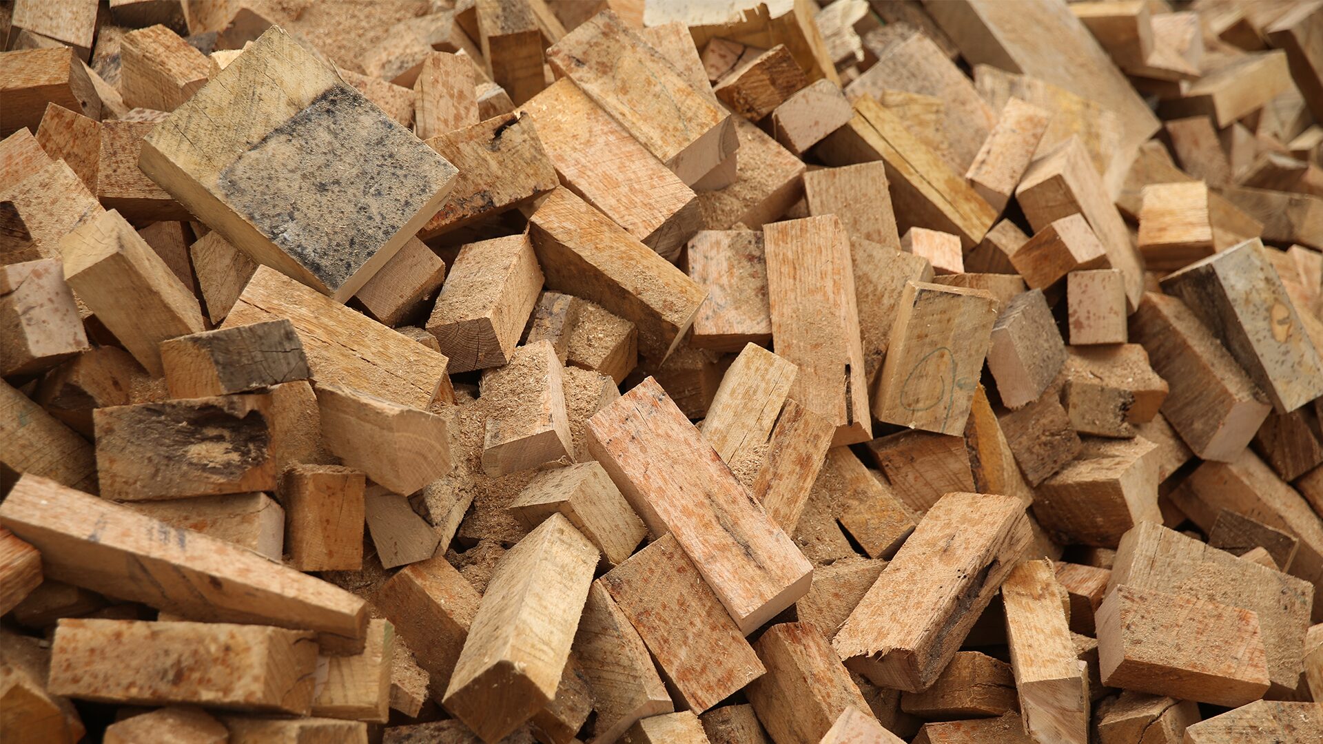 Hardwood Chunks